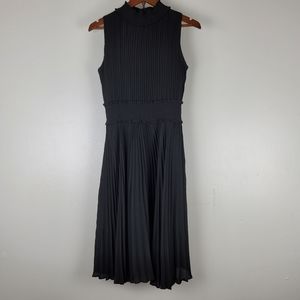 NANETTE LEPORE Pleated Black Sleeveless Dress 8